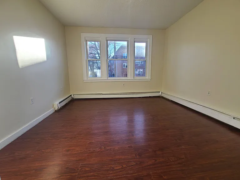 256 Mather St #1B — Photo 7