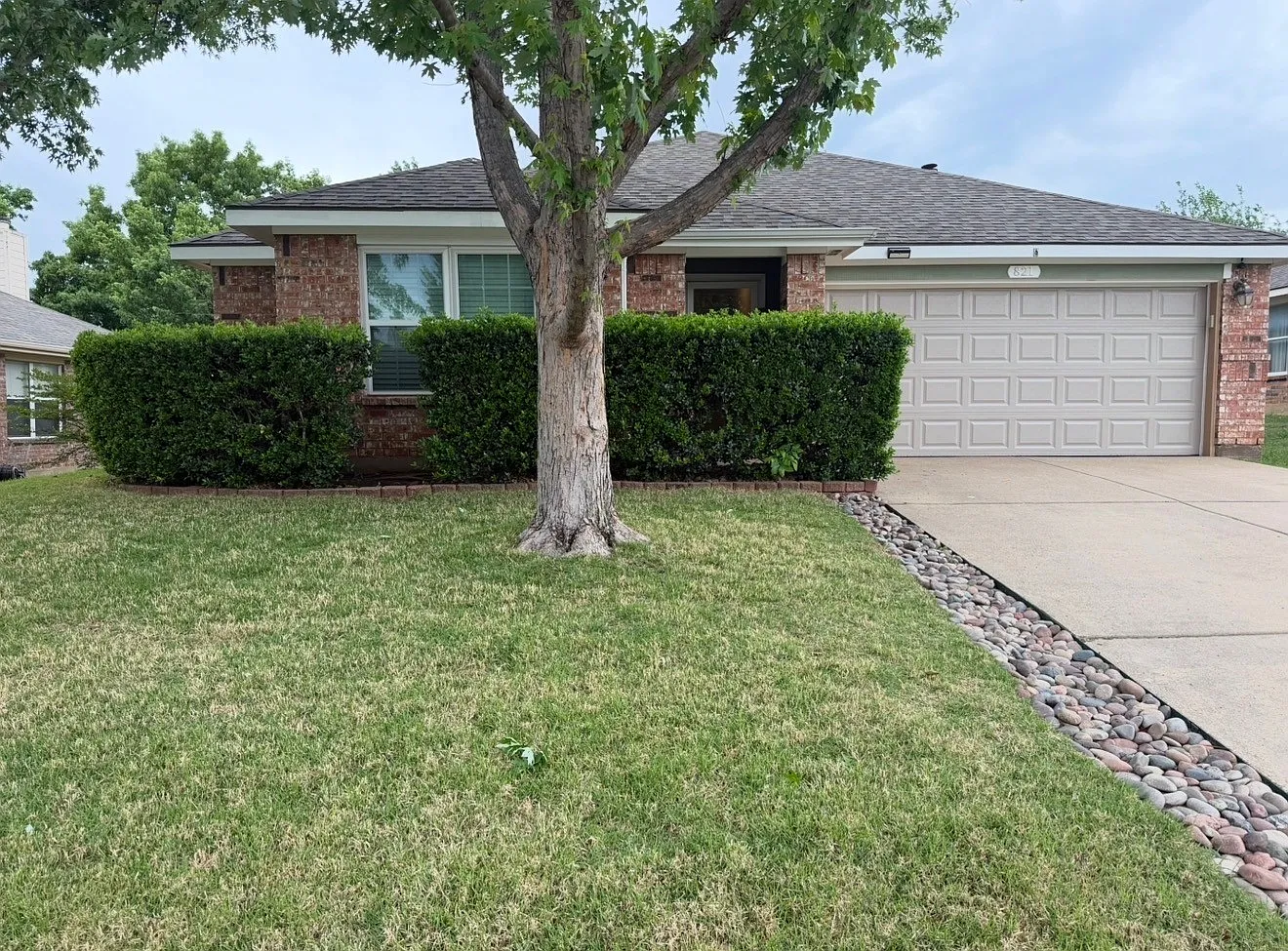 4 bed, 1675 sqft, $2,200 — Photo 1