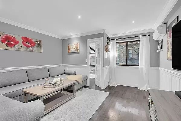 1st image of 225 E 86th St APT 303