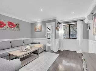 225 E 86th St APT 303, New York, NY 10028