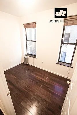 Rented by Jonis Realty | media 14