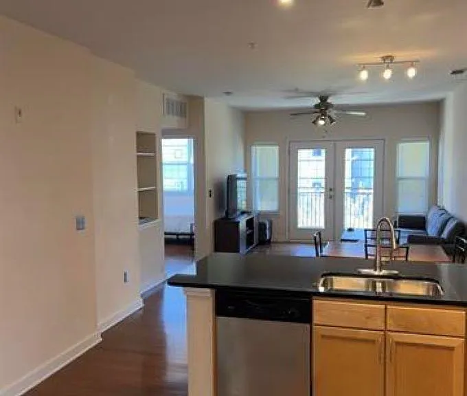 2020 5th Ave S #436 — Photo 4