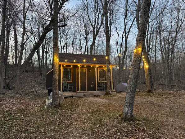 15 W Wildwood Ln, Moran, MI 49760