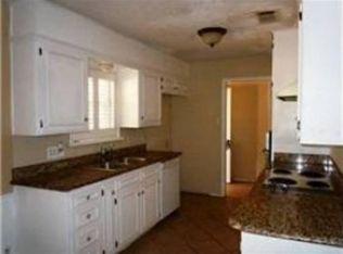 2606 Royal Ln, Granbury, TX 76049