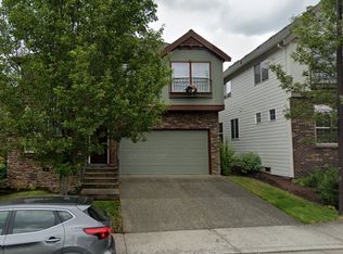 4614 NW Oxbridge Dr, Portland, OR 97229