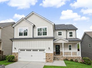 67 Seabiscuit Ct, Newnan, GA