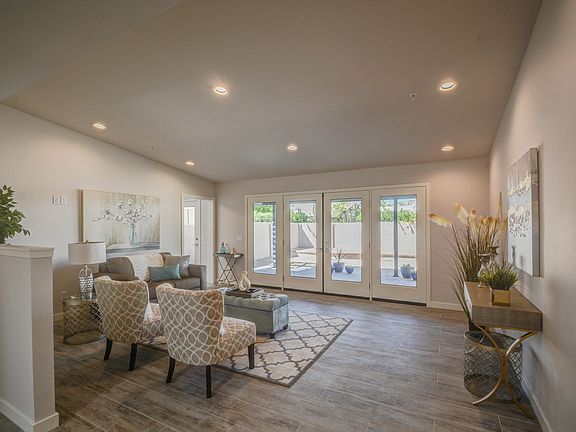 2nd image of 7656 E Meadowbrook Ave