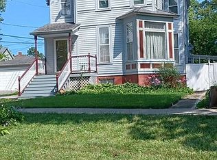 10917 S. Bell Ave., Chicago, IL 60643