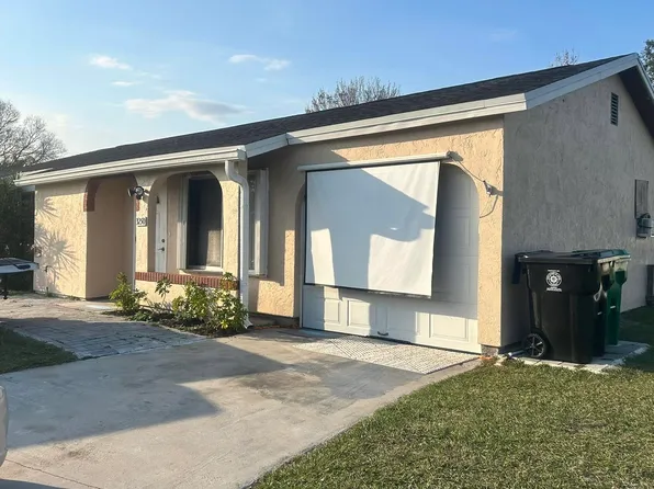 3250 SW Belmont Place, Port St Lucie, FL 34953