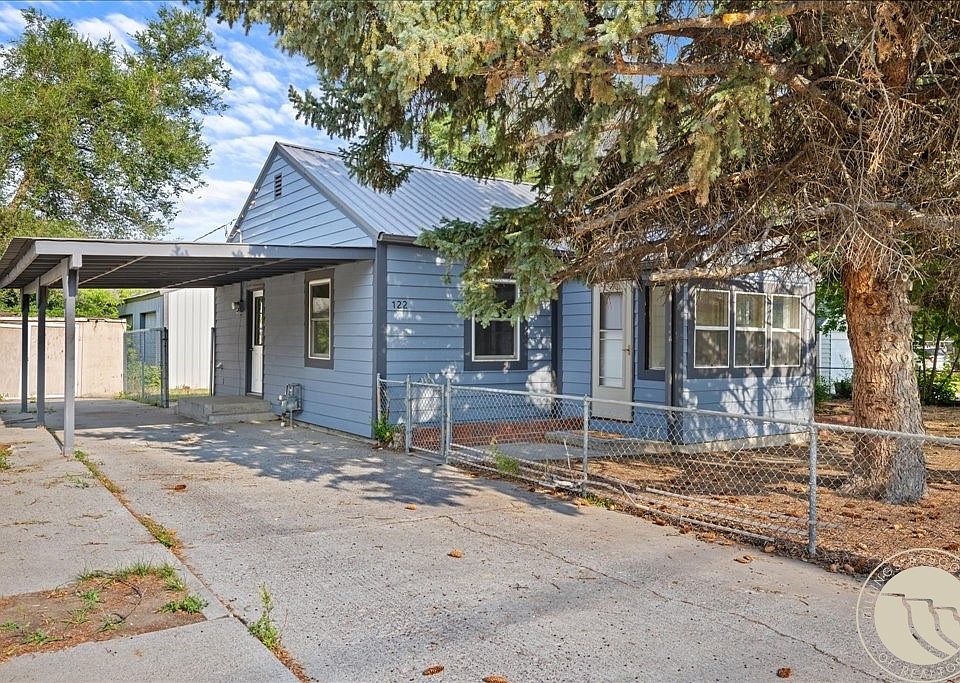 1st image of 122 Orchard Ln
