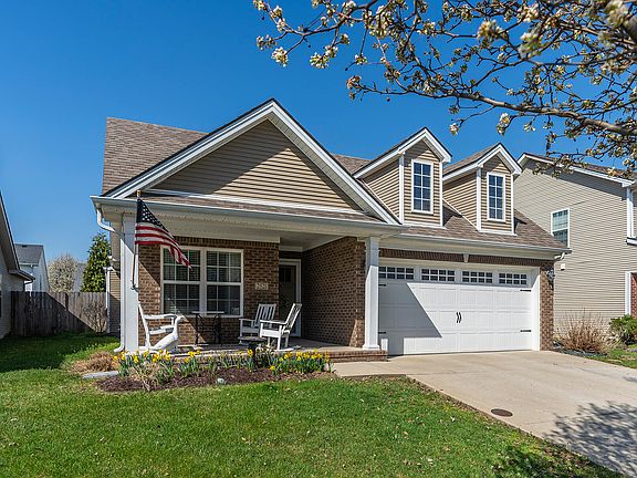 2nd image of 2521 Milsom Ln