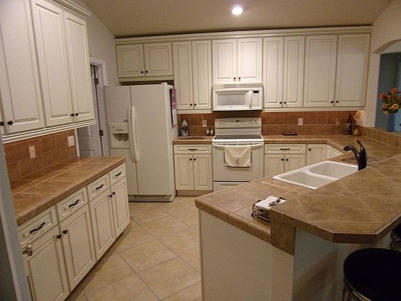 5th image of 6947 NW 121st Ave