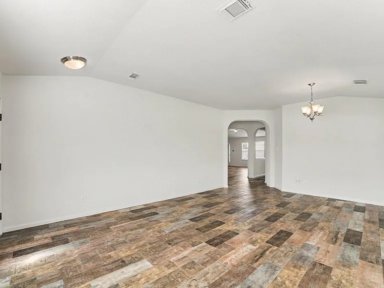 21427 E Blooming Rock Ln — Photo 4