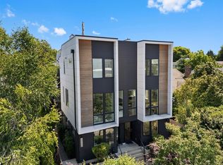 4330 Woodlawn Ave N #A, Seattle, WA