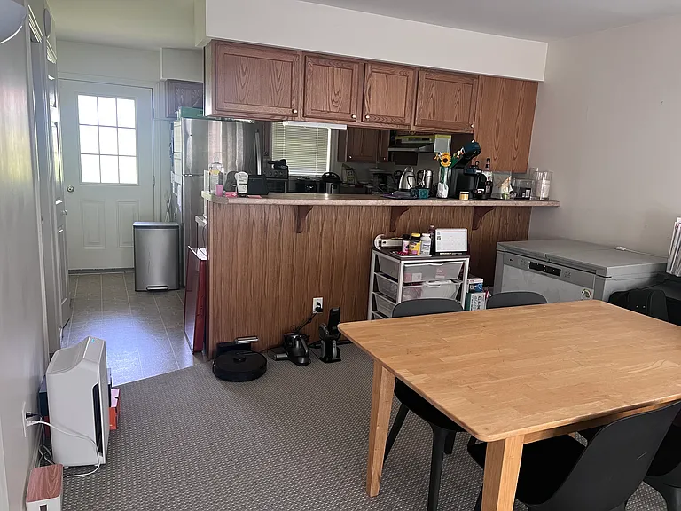 47 Lyme Rd #15 — Photo 6