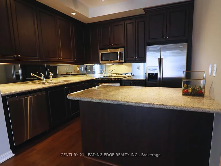 21 Grand Magazine St #804 — Photo 15