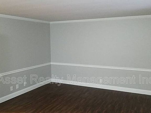 4th image of 1507 Highland Ave APT B105