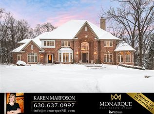 920 Hobson Rd, Naperville, IL 60540