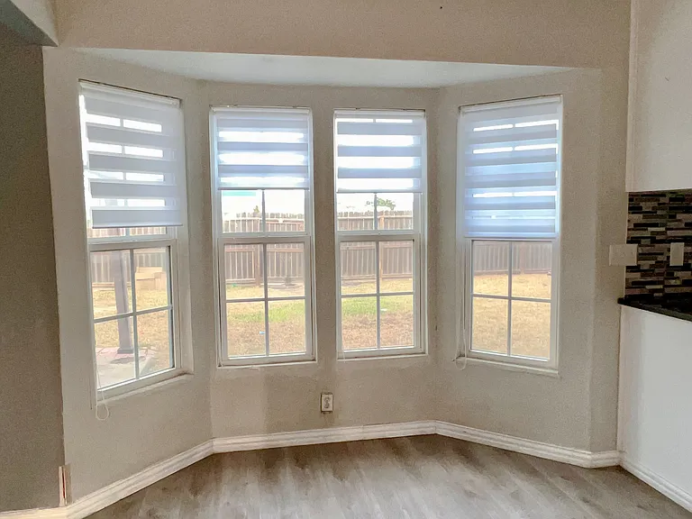 3122 Crest Colony Ln — Photo 4