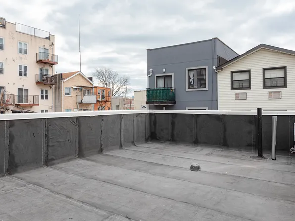 524 Midwood Street 2A image 7 of 8