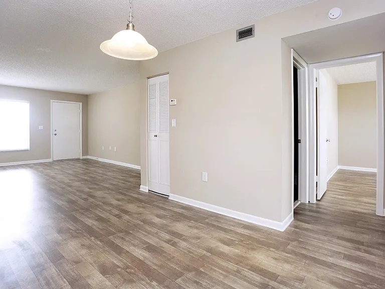 17105-17117 Gulf Blvd — Photo 14