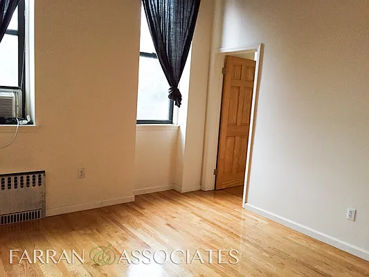 Rented by Farran & Associates | media 29