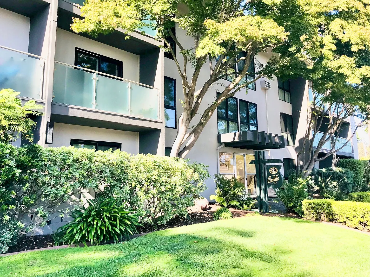The Camille North Apartments — Photo 1