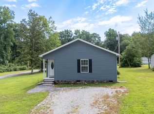 332 Riddle Ln, Estill Springs, TN 37330