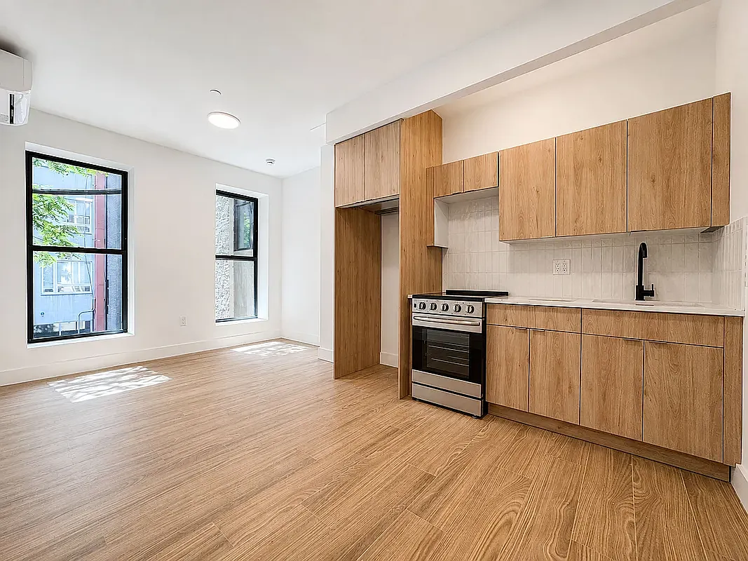74 West 126th Street — Photo 1