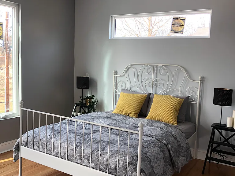 704 Connally St SE — Photo 5
