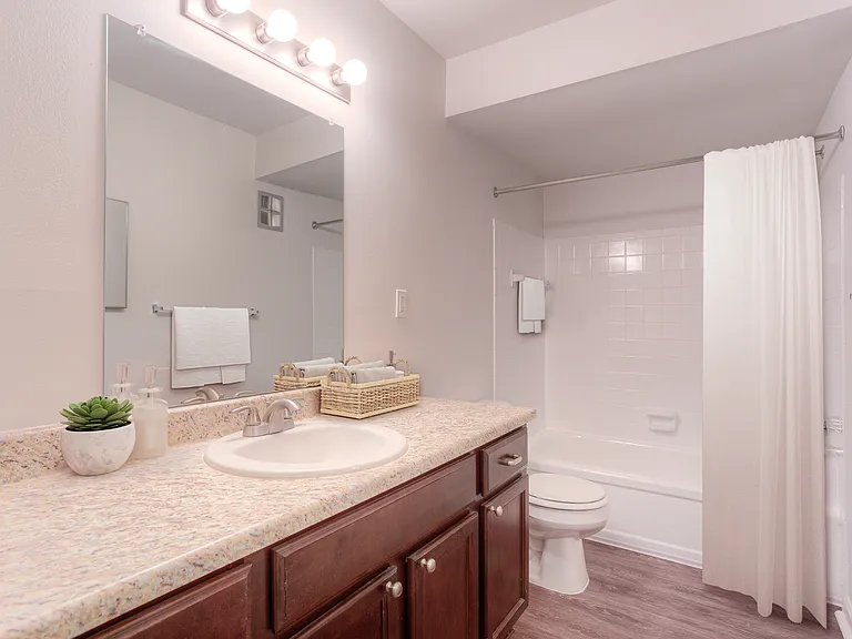 Greens Lake Apartments — Photo 17
