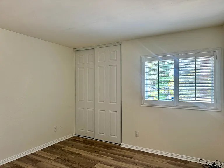 17607 Pomerado Rd #100 — Photo 10