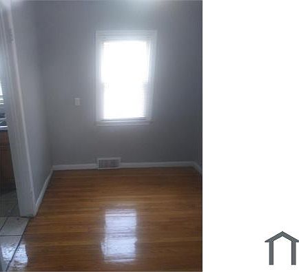4th image of 1890 Ewald Cir