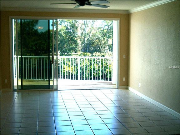 3rd image of 128 Brent Cir #128