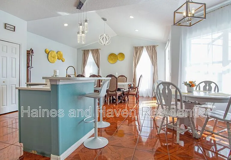 403 Corvina Dr — Photo 23