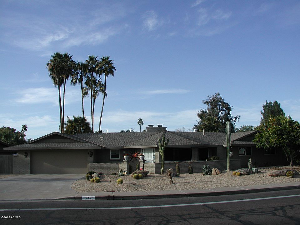 1st image of 38 E Moon Valley Dr