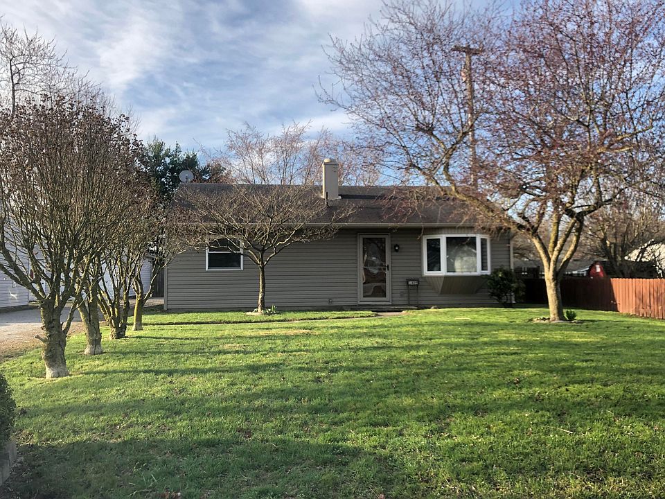 1st image of 1409 Severs Dr