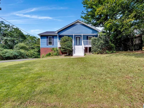 1137 5th St, Pleasant Grove, AL 35127