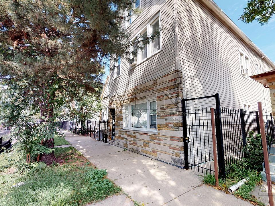 1st image of 2203 N Lorel Ave Unit 1F