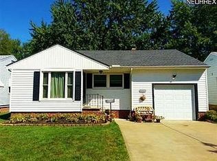 7305 Greenleaf Ave, Parma, OH 44130