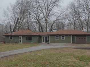 6150 N Sleepy Hollow Rd, Monticello, IN 47960