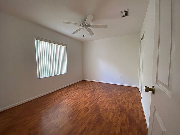 5th image of 1462 NW 97th Ave