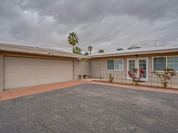 4th image of 7435 N San Lorenzo Dr