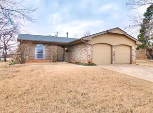 216 E Beam Dr, Yukon, OK 73099