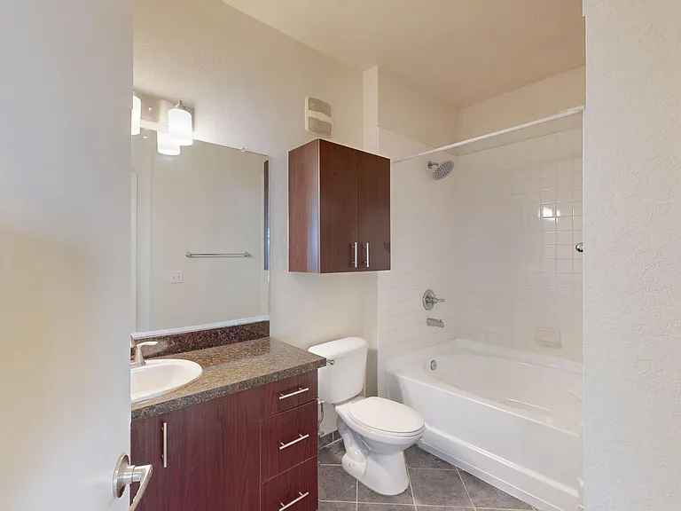 The Vintage Lofts at West End — Photo 69