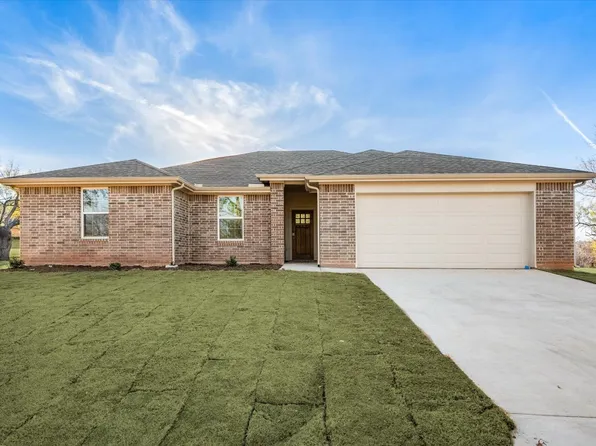 133 Bay Roc Ln, Runaway Bay, TX 76426