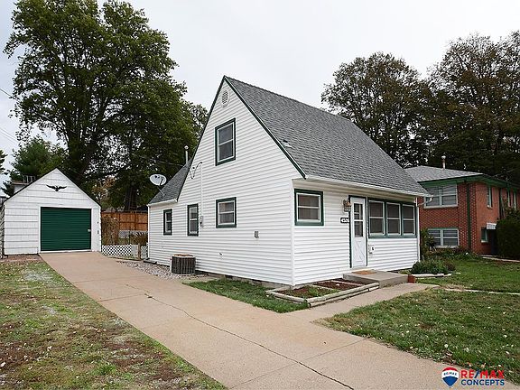 2nd image of 4526 Randolph St