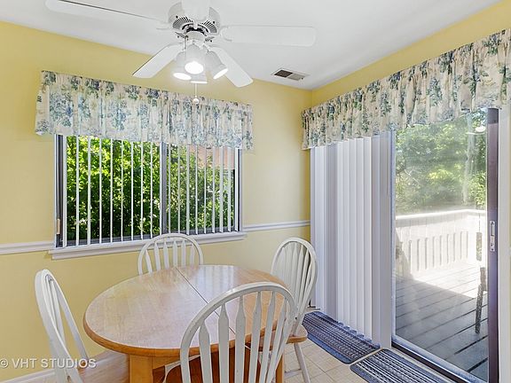 4th image of 312 Silverwood Ct APT D2