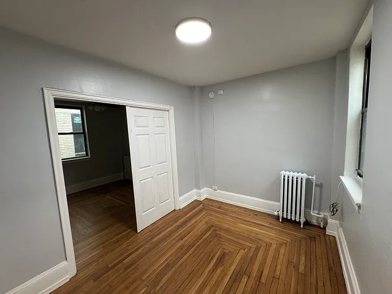948 Court St #503 — Photo 4