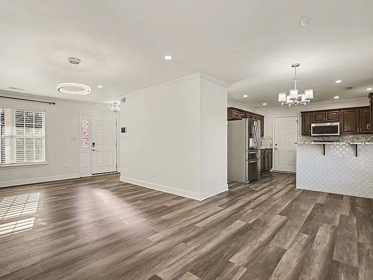 14423 Southbridge Forest Dr — Photo 8